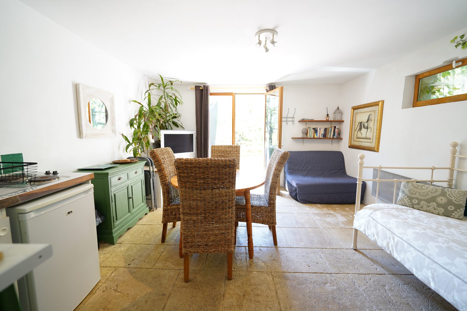 Apartment 3